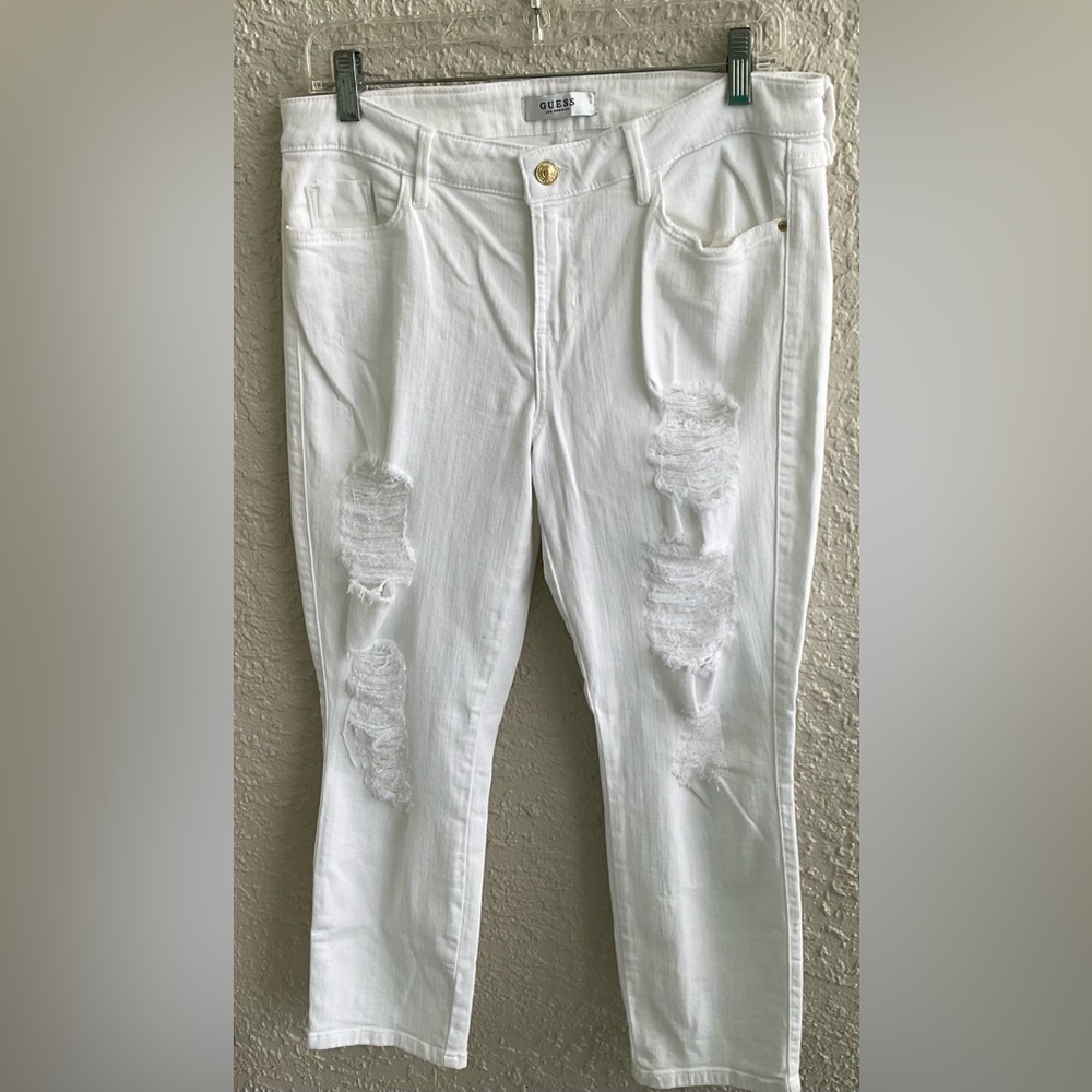 COPY - Guess Jeans Size 31 in Bright White